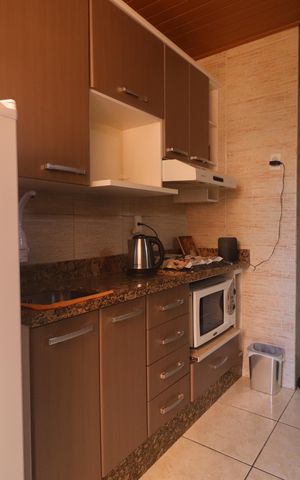 Casa à venda com 257m², 6 quartos e 2 vagascozinha