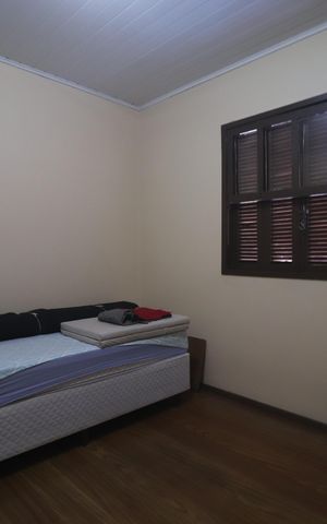 Casa à venda com 257m², 6 quartos e 2 vagasQuarto 4 da casa 2
