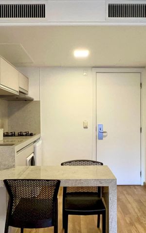 Studio para alugar com 30m², 1 quarto e 1 vaga Studio para alugar com 30m², 1 quarto e 1 vagaCozinha