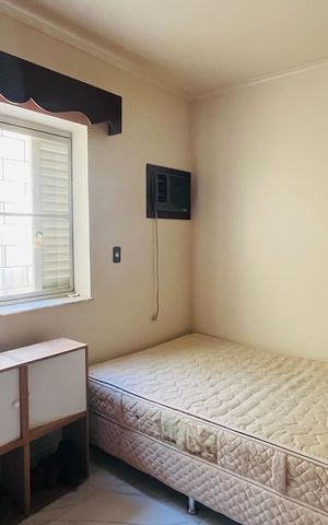 Casa à venda com 303m², 4 quartos e 4 vagas