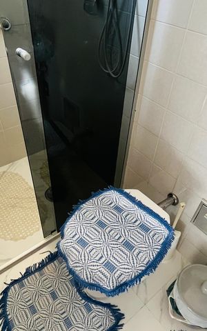 Casa à venda com 303m², 4 quartos e 4 vagas