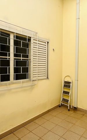 Casa à venda com 303m², 4 quartos e 4 vagas