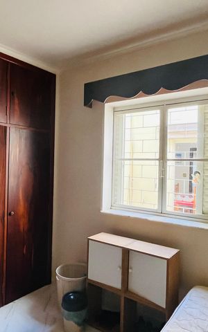 Casa à venda com 303m², 4 quartos e 4 vagas