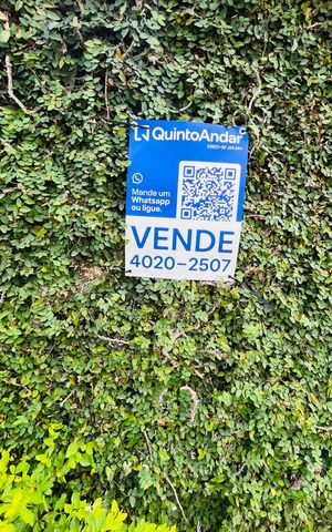 Casa à venda com 303m², 4 quartos e 4 vagas