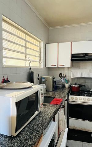 Casa à venda com 303m², 4 quartos e 4 vagas