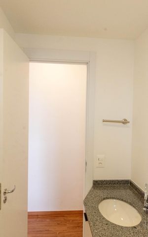 Apartamento à venda com 67m², 2 quartos e 1 vaga Apartamento à venda com 67m², 2 quartos e 1 vagaBanheiro da Suíte