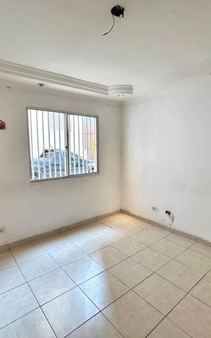 Apartamento à venda com 46m², 2 quartos e 1 vaga Apartamento à venda com 46m², 2 quartos e 1 vagaSala