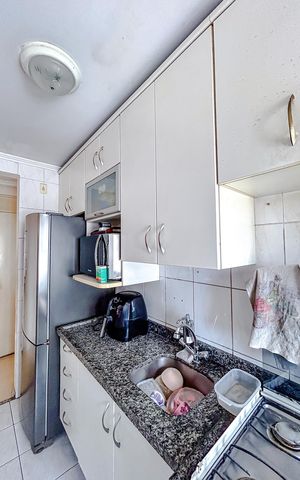 Apartamento à venda com 49m², 2 quartos e 1 vagaCozinha