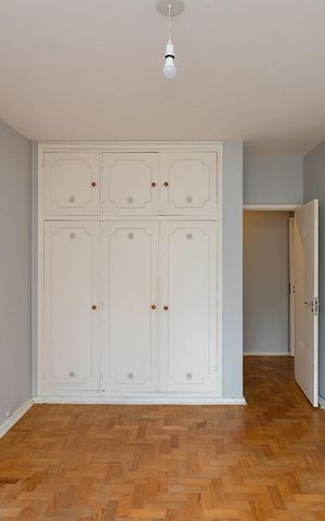 Apartamento à venda com 200m², 3 quartos e 1 vaga Apartamento à venda com 200m², 3 quartos e 1 vagaQuarto 2