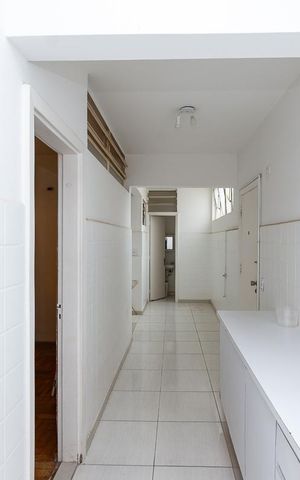 Apartamento à venda com 200m², 3 quartos e 1 vaga Apartamento à venda com 200m², 3 quartos e 1 vagaÁrea de Serviço