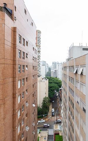 Apartamento à venda com 200m², 3 quartos e 1 vaga Apartamento à venda com 200m², 3 quartos e 1 vagaVista