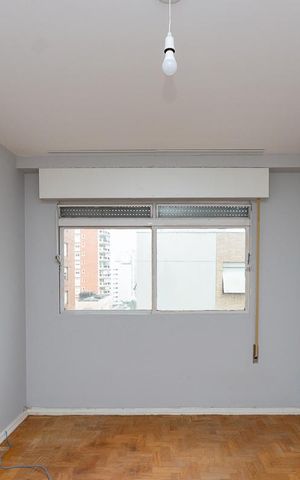 Apartamento à venda com 200m², 3 quartos e 1 vaga Apartamento à venda com 200m², 3 quartos e 1 vagaQuarto 2