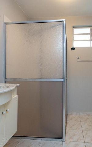 Apartamento à venda com 200m², 3 quartos e 1 vaga Apartamento à venda com 200m², 3 quartos e 1 vagaBanheiro do quarto 3 Suíte