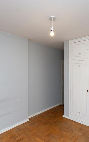 Apartamento à venda com 200m², 3 quartos e 1 vaga Apartamento à venda com 200m², 3 quartos e 1 vagaQuarto 1