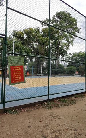 Casa de condomínio para alugar com 323m², 5 quartos e 3 vagasQuadra Esportiva