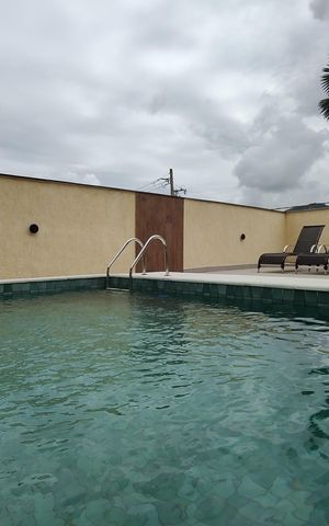 Casa de condomínio para alugar com 323m², 5 quartos e 3 vagasPiscina