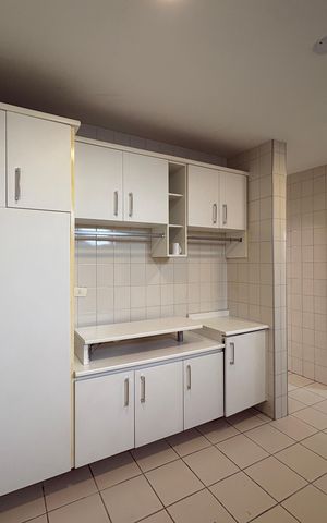 Casa à venda com 341m², 5 quartos e sem vaga Casa à venda com 341m², 5 quartos e sem vagaÁrea de Serviço