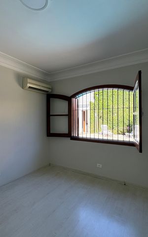 Casa à venda com 341m², 5 quartos e sem vaga Casa à venda com 341m², 5 quartos e sem vagaQuarto 2