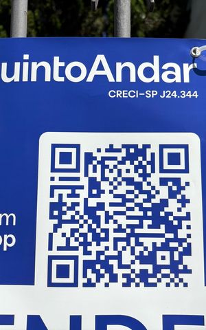 Casa à venda com 341m², 5 quartos e sem vaga Casa à venda com 341m², 5 quartos e sem vagaPlaca