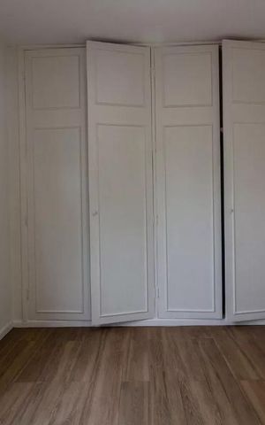 Apartamento à venda com 100m², 3 quartos e 2 vagas Apartamento à venda com 100m², 3 quartos e 2 vagasQuarto