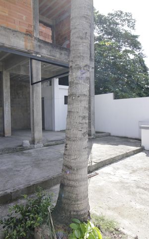 Casa de condomínio à venda com 92m², 3 quartos e 1 vagaQuintal