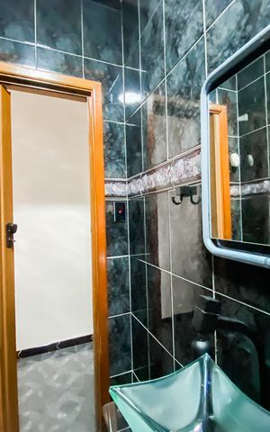 Casa à venda com 145m², 3 quartos e 2 vagas Casa à venda com 145m², 3 quartos e 2 vagasLavabo