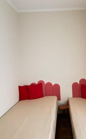 Casa à venda com 145m², 3 quartos e 2 vagas Casa à venda com 145m², 3 quartos e 2 vagasQuarto 3
