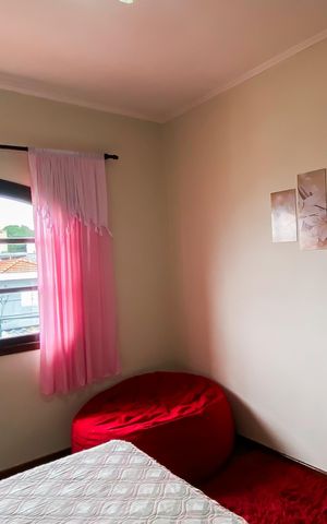 Casa à venda com 145m², 3 quartos e 2 vagas Casa à venda com 145m², 3 quartos e 2 vagasQuarto 1