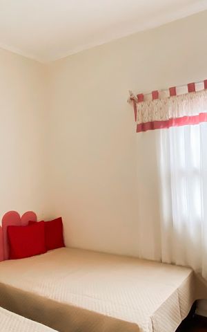 Casa à venda com 145m², 3 quartos e 2 vagas Casa à venda com 145m², 3 quartos e 2 vagasQuarto 3