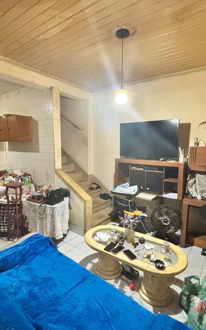 Casa para alugar com 125m², 3 quartos e 1 vaga Casa para alugar com 125m², 3 quartos e 1 vagaSala 2