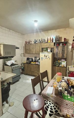 Casa para alugar com 125m², 3 quartos e 1 vaga Casa para alugar com 125m², 3 quartos e 1 vagaCozinha 2