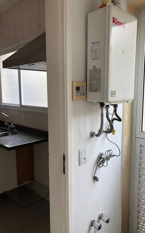 Casa de condomínio para alugar com 170m², 3 quartos e 3 vagasÁrea de serviço