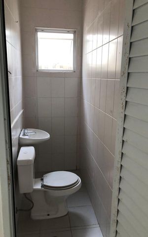 Casa de condomínio para alugar com 170m², 3 quartos e 3 vagasLavabo