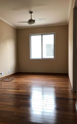 Casa de condomínio para alugar com 170m², 3 quartos e 3 vagasQuarto