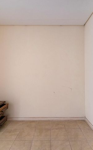Casa à venda com 340m², 5 quartos e 7 vagas Casa à venda com 340m², 5 quartos e 7 vagasCloset do Quarto 3