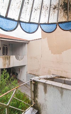 Casa à venda com 340m², 5 quartos e 7 vagas Casa à venda com 340m², 5 quartos e 7 vagasVaranda do Quarto 2