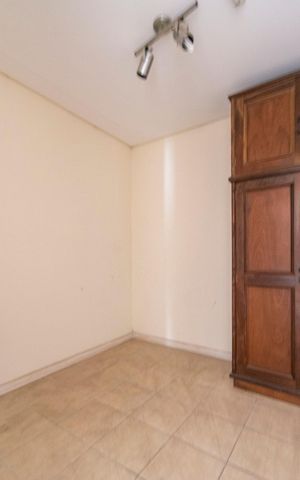 Casa à venda com 340m², 5 quartos e 7 vagas Casa à venda com 340m², 5 quartos e 7 vagasCloset do Quarto 3