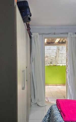 Casa à venda com 172m², 5 quartos e 1 vaga Casa à venda com 172m², 5 quartos e 1 vagaCasa 02 Quarto 01