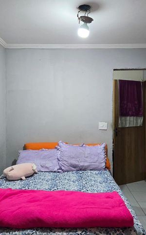 Casa à venda com 172m², 5 quartos e 1 vaga Casa à venda com 172m², 5 quartos e 1 vagaCasa 02 Quarto 01