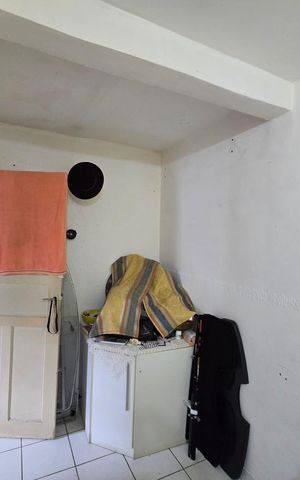 Casa à venda com 172m², 5 quartos e 1 vaga Casa à venda com 172m², 5 quartos e 1 vagaCasa 02 Quarto 03