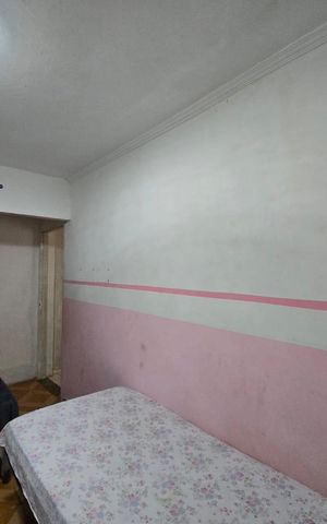 Casa à venda com 172m², 5 quartos e 1 vaga Casa à venda com 172m², 5 quartos e 1 vagaCasa 01 Quarto 02