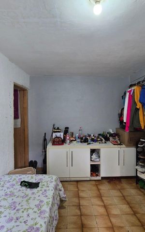 Casa à venda com 172m², 5 quartos e 1 vaga Casa à venda com 172m², 5 quartos e 1 vagaCasa 02 Quarto 02