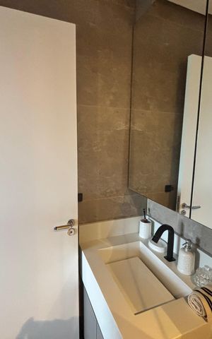 Apartamento à venda com 55m², 2 quartos e 1 vaga Apartamento à venda com 55m², 2 quartos e 1 vagaBanheiro 2