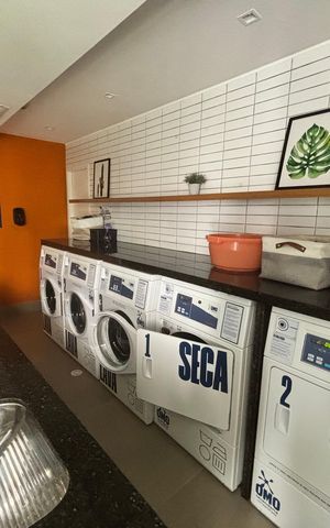 Apartamento à venda com 55m², 2 quartos e 1 vaga Apartamento à venda com 55m², 2 quartos e 1 vagaLavanderia