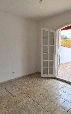 Casa à venda com 84m², 3 quartos e 1 vaga