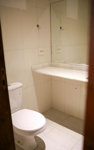 Casa à venda com 158m², 2 quartos e 2 vagas Casa à venda com 158m², 2 quartos e 2 vagasBanheiro da Suíte