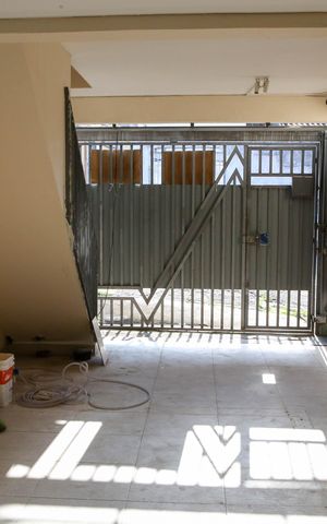 Casa à venda com 158m², 2 quartos e 2 vagas Casa à venda com 158m², 2 quartos e 2 vagasGaragem