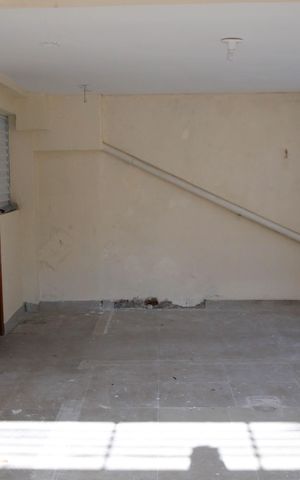 Casa à venda com 158m², 2 quartos e 2 vagas Casa à venda com 158m², 2 quartos e 2 vagasGaragem
