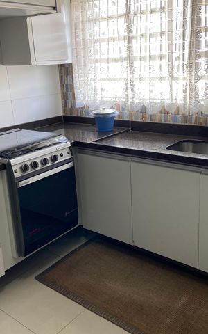 Casa para alugar com 116m², 2 quartos e 2 vagas Casa para alugar com 116m², 2 quartos e 2 vagasCozinha