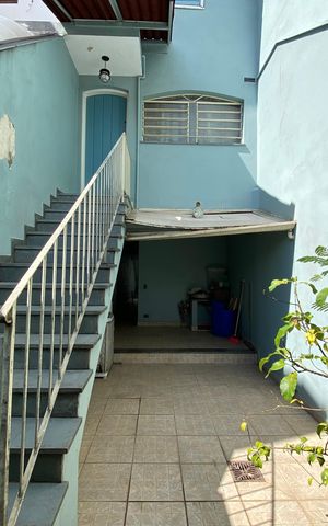 Casa para alugar com 116m², 2 quartos e 2 vagas Casa para alugar com 116m², 2 quartos e 2 vagasQuintal